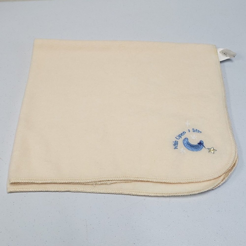 Crown Crafts Infant 28.5x31 Wish Upon a Star Moon Baby Blanket